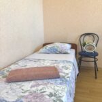 2-комнатная квартира посуточно в Пензе — стол для работы